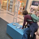 Kraft wird benötigt (vergrößerte Bildansicht wird geöffnet)