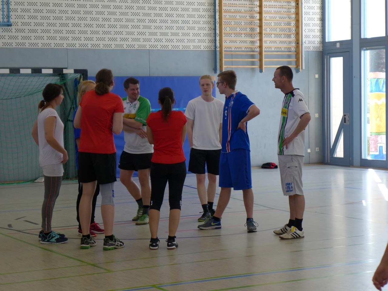 Das Lehrerteam plant das Vorgehen