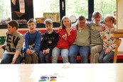 Schüler der MIT B1 im kreativen Klassenzimmer