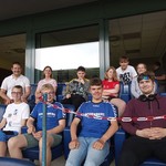 bei der Siegerehrung im Stadion des MSV Duisburg (vergrößerte Bildansicht wird geöffnet)